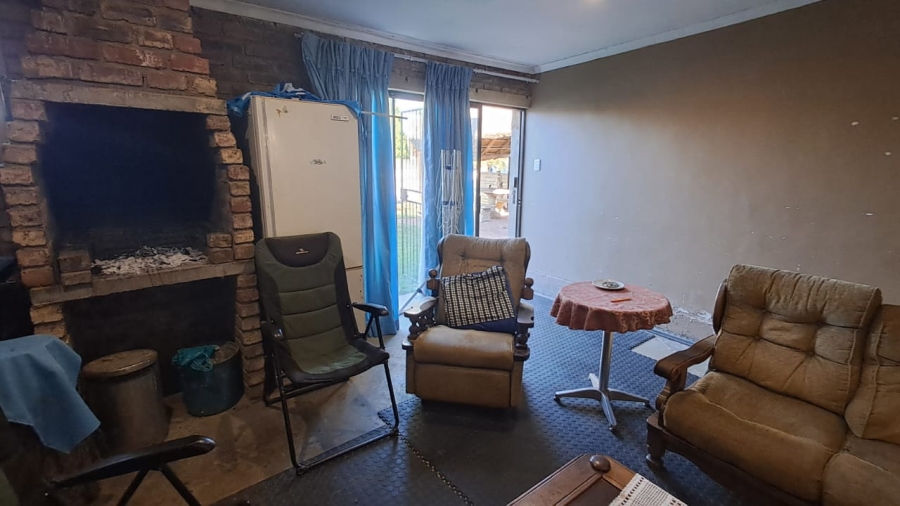 4 Bedroom Property for Sale in Parys Free State